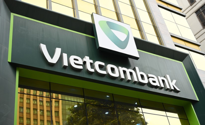 100 Triệu gửi ngân hàng Vietcombank lãi suất bao nhiêu? Cập nhật mới nhất