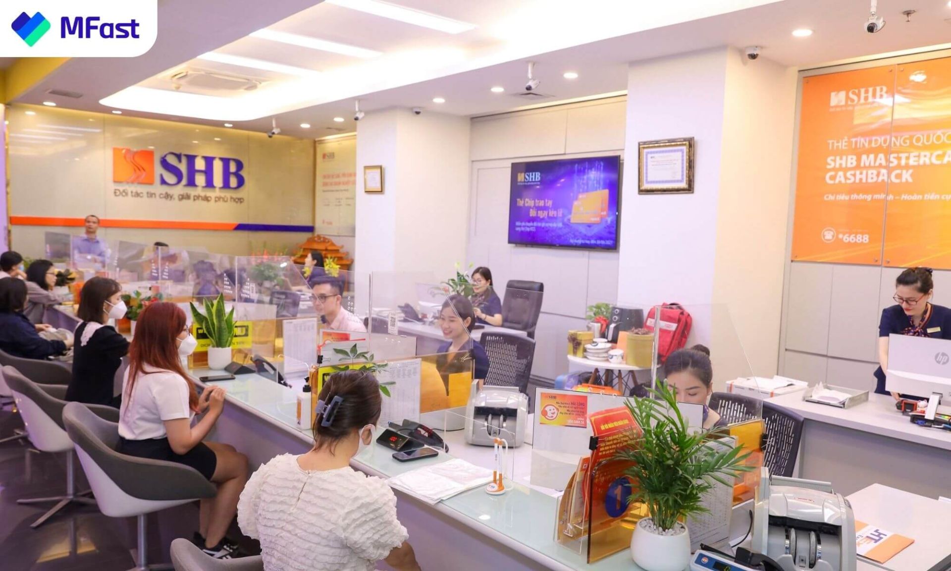 Vay tín chấp SHB: Hạn mức vay nhanh 70 triệu, lãi suất chỉ 1.6%/ tháng