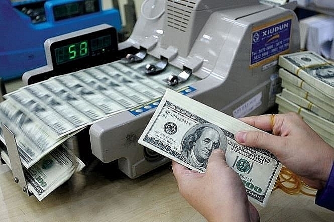 Tỷ giá hôm nay (1/10): Đồng USD cả ngân hàng và