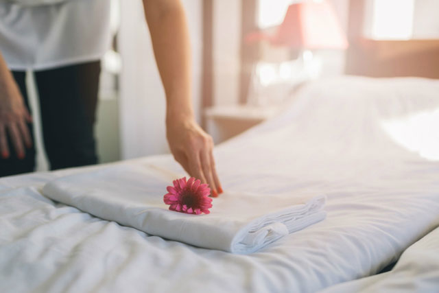 Housekeeping Là Gì? Nhiệm Vụ Của Bộ Phận Housekeeping Có Gì Quan Trọng?