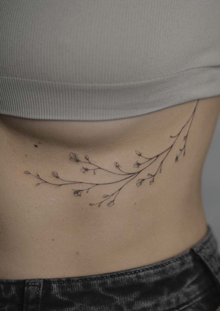 101+ hình xăm chân ngực cho chị em cực quyến rũ - Genztattoo