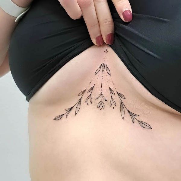 101+ hình xăm chân ngực cho chị em cực quyến rũ - Genztattoo