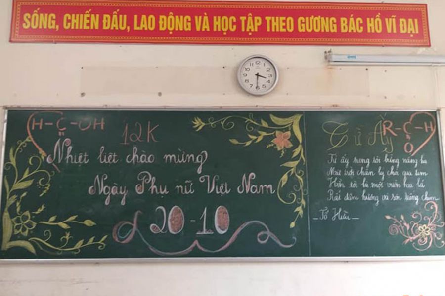 Cập Nhật 70+ Mẫu Trang Trí Bảng 20/10 Đơn Giản, Đẹp Mắt Nhất